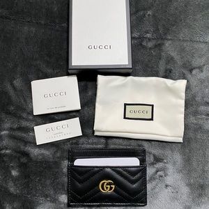 🖤 SOLD 🖤 Gucci GG Marmont Cardholder